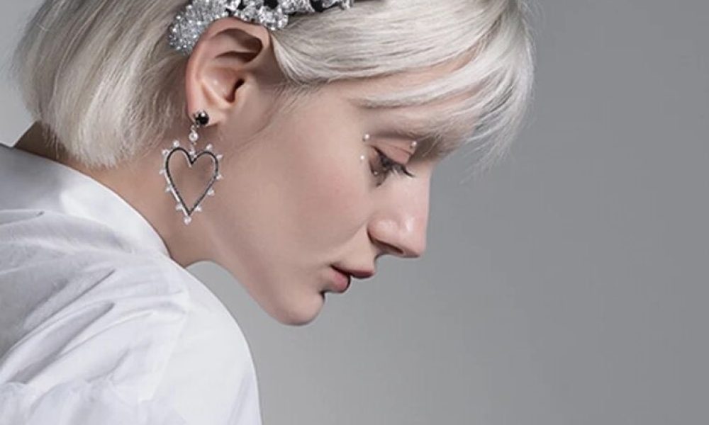 Category Tiaras